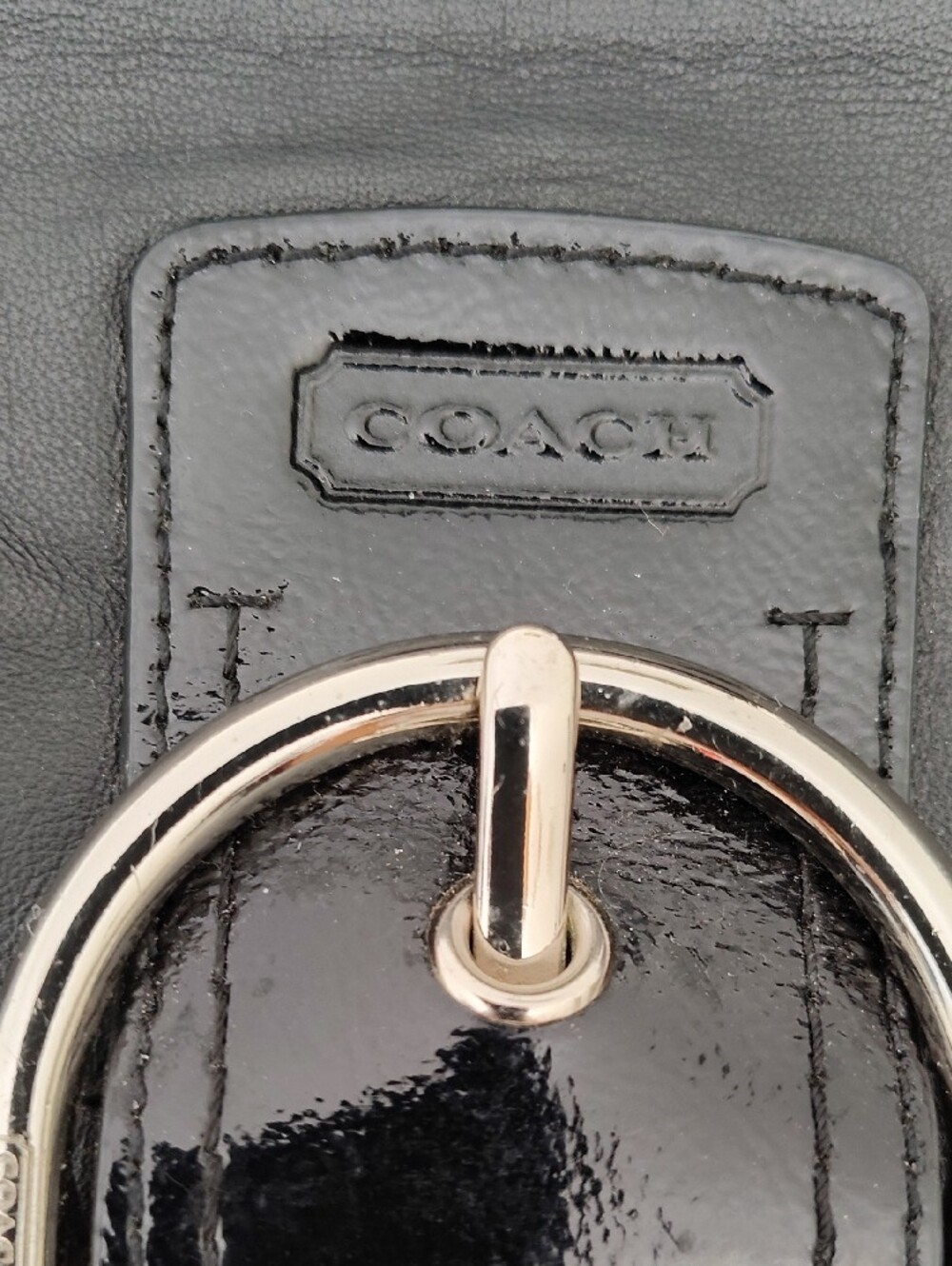 Coach Black Leather Shoulder Bag with Matching Wallet - Picture 2 of 4